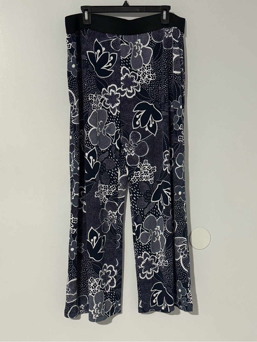 Alfani women’s 2x Navy Blue Floral Calypso Pants Plus Size EUC